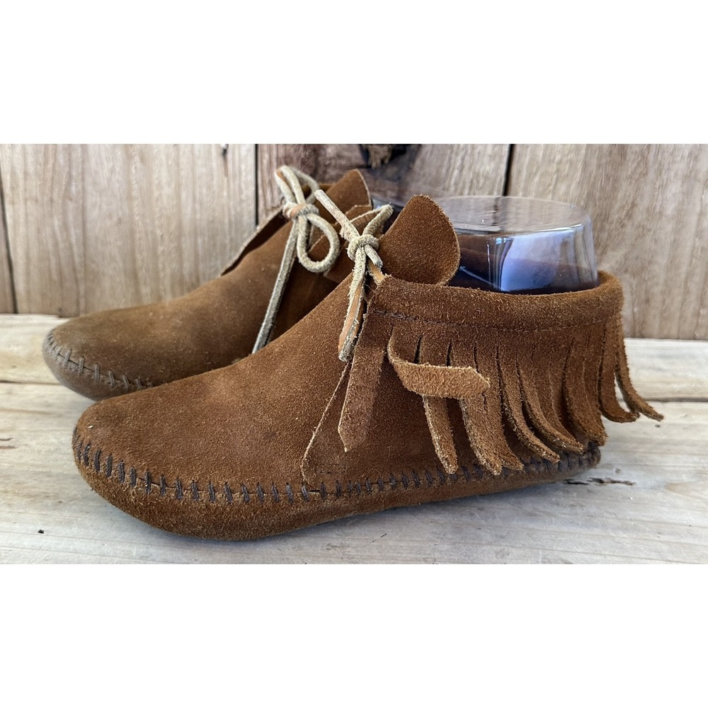 Minnetonka Fringe Suede Moccasins Shoes Kid's Sz 2 Cosplay HOBO
